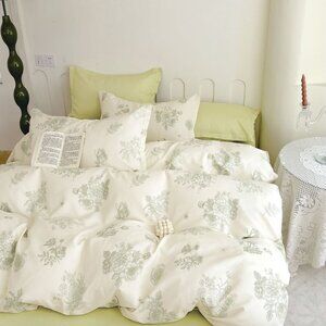Reversible Comforter Set Green Floral Cream Botanical Cottagecore Minimalist Bed